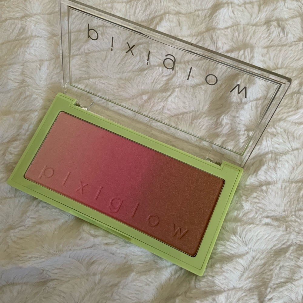 Pixi Pink Champagne Glow Blush and Bronzer